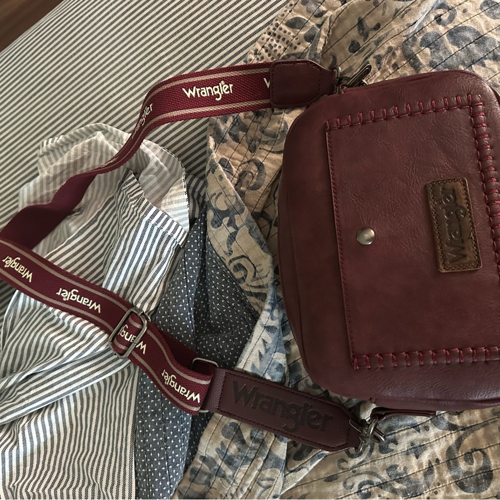 Wrangler Crossbody Purse
